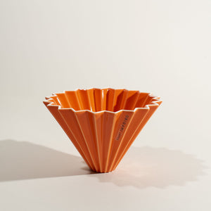 Origami Coffee Dripper Size Medium in Orange