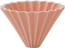 Load image into Gallery viewer, Origami Coffee Dripper Size Medium in Pink
